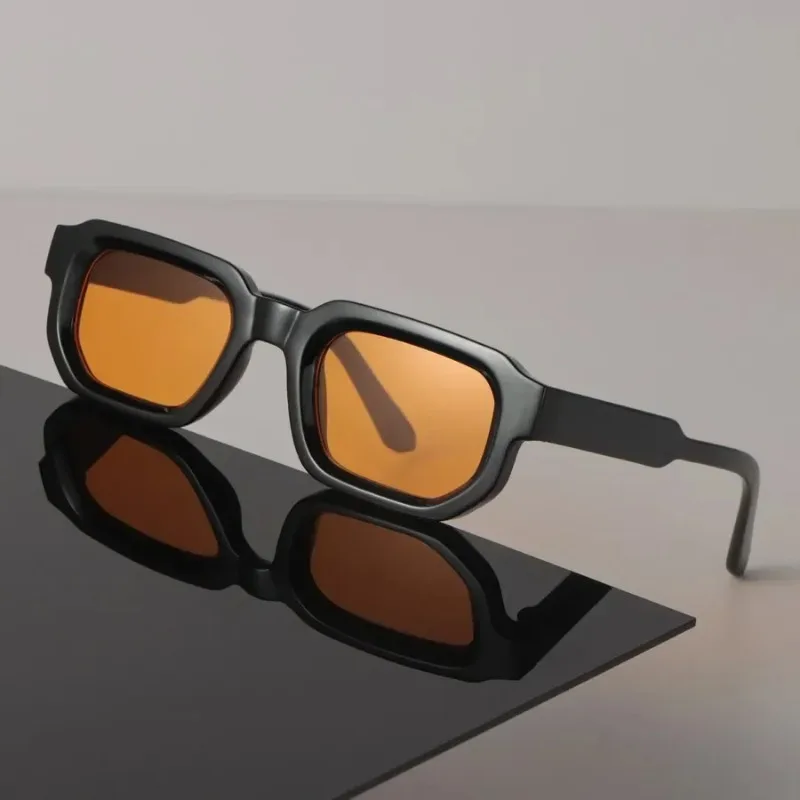Occhiali da sole quadrati, sex - Designer Sunglasses recensione e prezzo